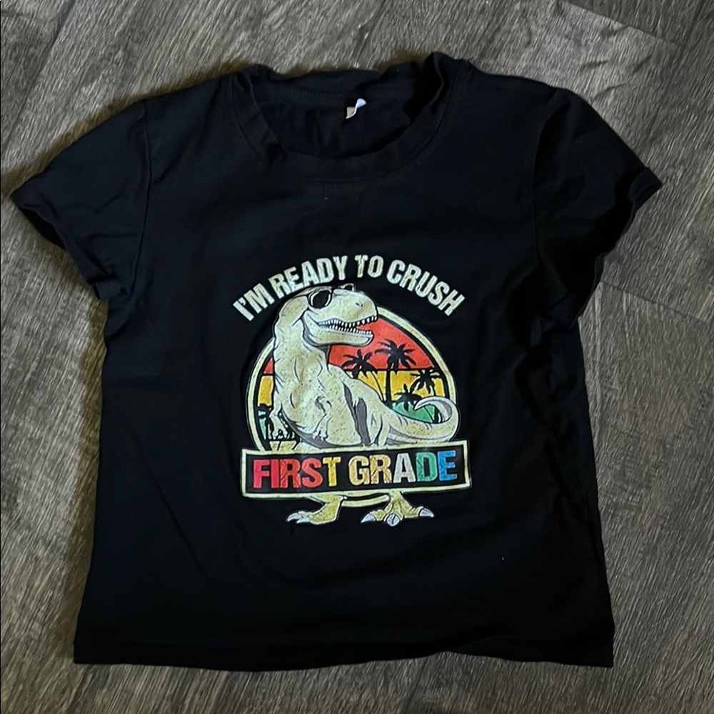Boys 1st grade Black Dinosaur Graphic Kids T-Shirt size 5t